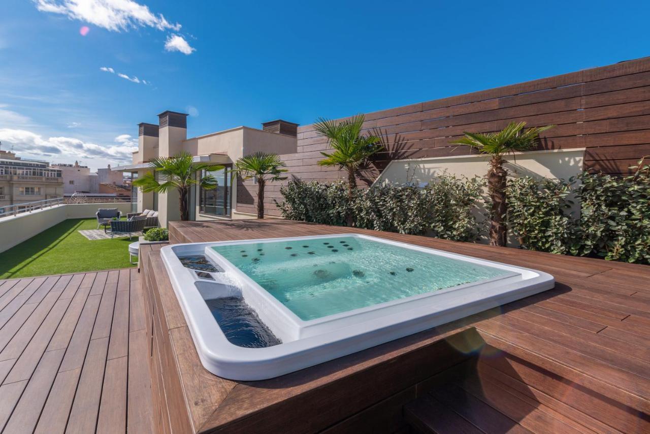 Exclusive Penthouse & Terrace By Ele Apartments Malaga Bagian luar foto